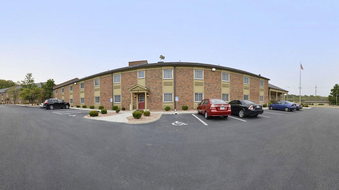 Baymont By Wyndham Kansas City Ku Medical Center Exterior foto
